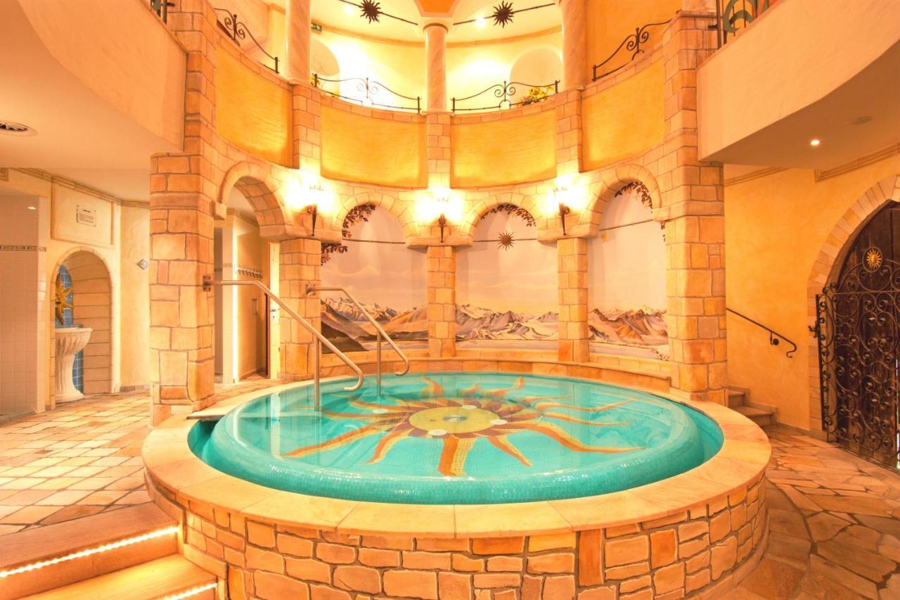 Hotel Sonnhof Нойштифт-им-Штубайталь Экстерьер фото